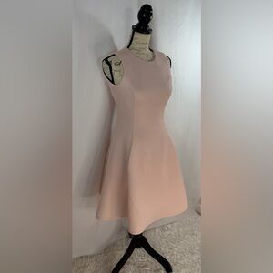 DKNY Baby Pink Scuba Diamond Mesh A Line Mini in Size Small Hourglass Fit! 🌟